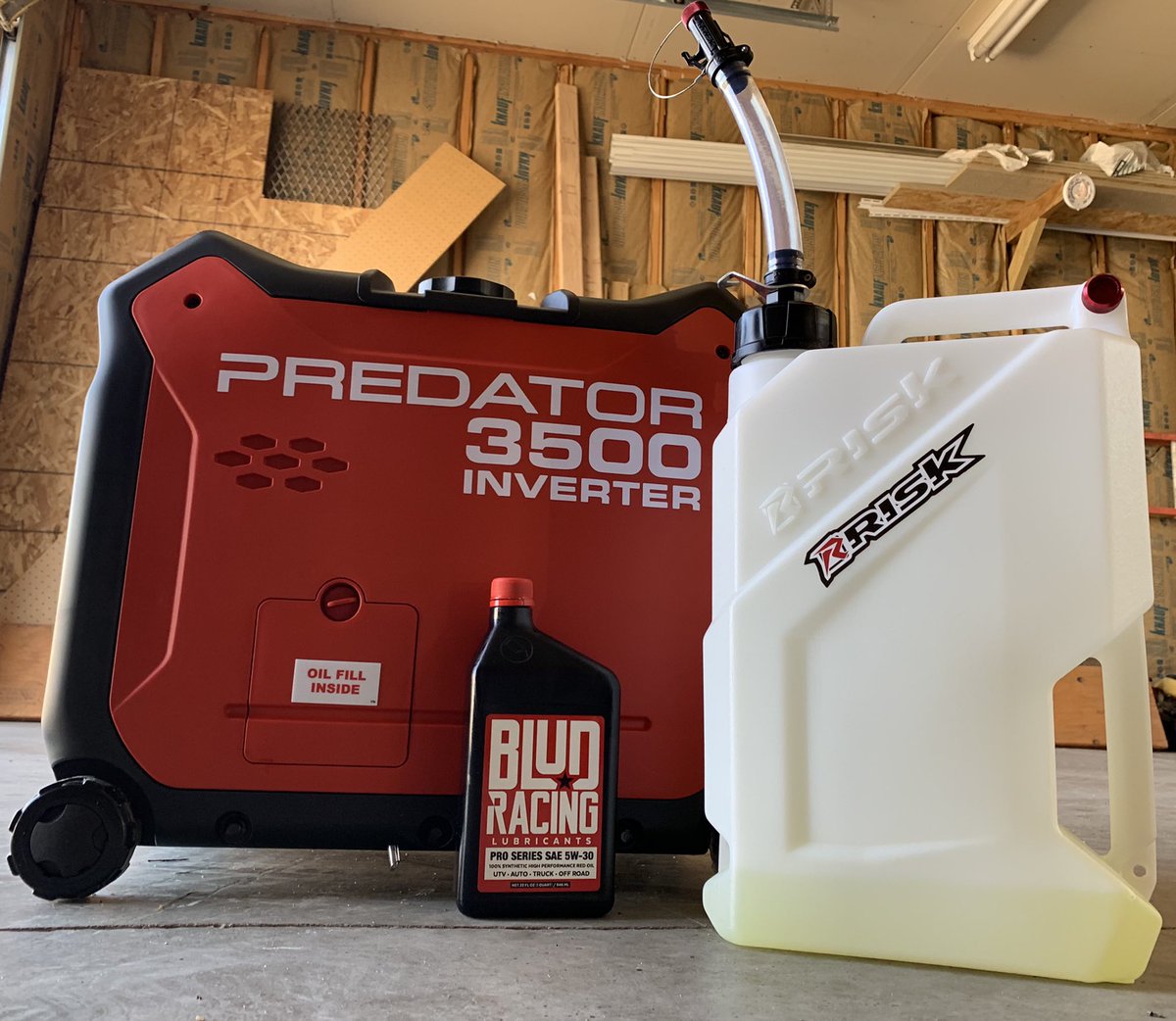 Got my #PredatorGenerator from @HarborFreight filled with @bludlubricants oil and fueled with @riskracingmoto fuel cans!!