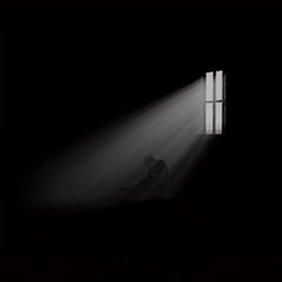 "ya rab! 
benim de içimde bu kadar ışık yansa
dünyalar benim olurdu.
senin en karanlık göklerinde salkım salkım yıldızların var
benim içimde insan ayağı değmemiş karanlıklar..." 

bedri rahmi eyüboğlu