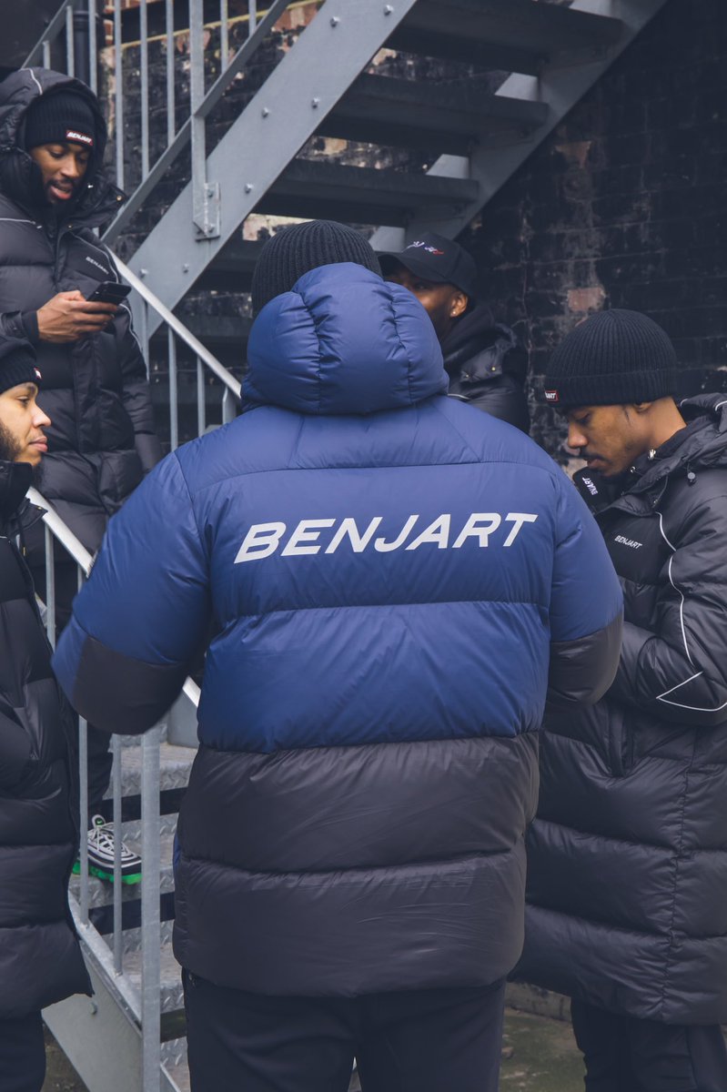 TazerBlack's tweet photo. BENJART x THE GANG 🌎✨

-
(@BenjartWorld x @R4MP4H x @djshortybless x @MilageUK x @David_JLondon) https://t.co/cnP98NIJqN