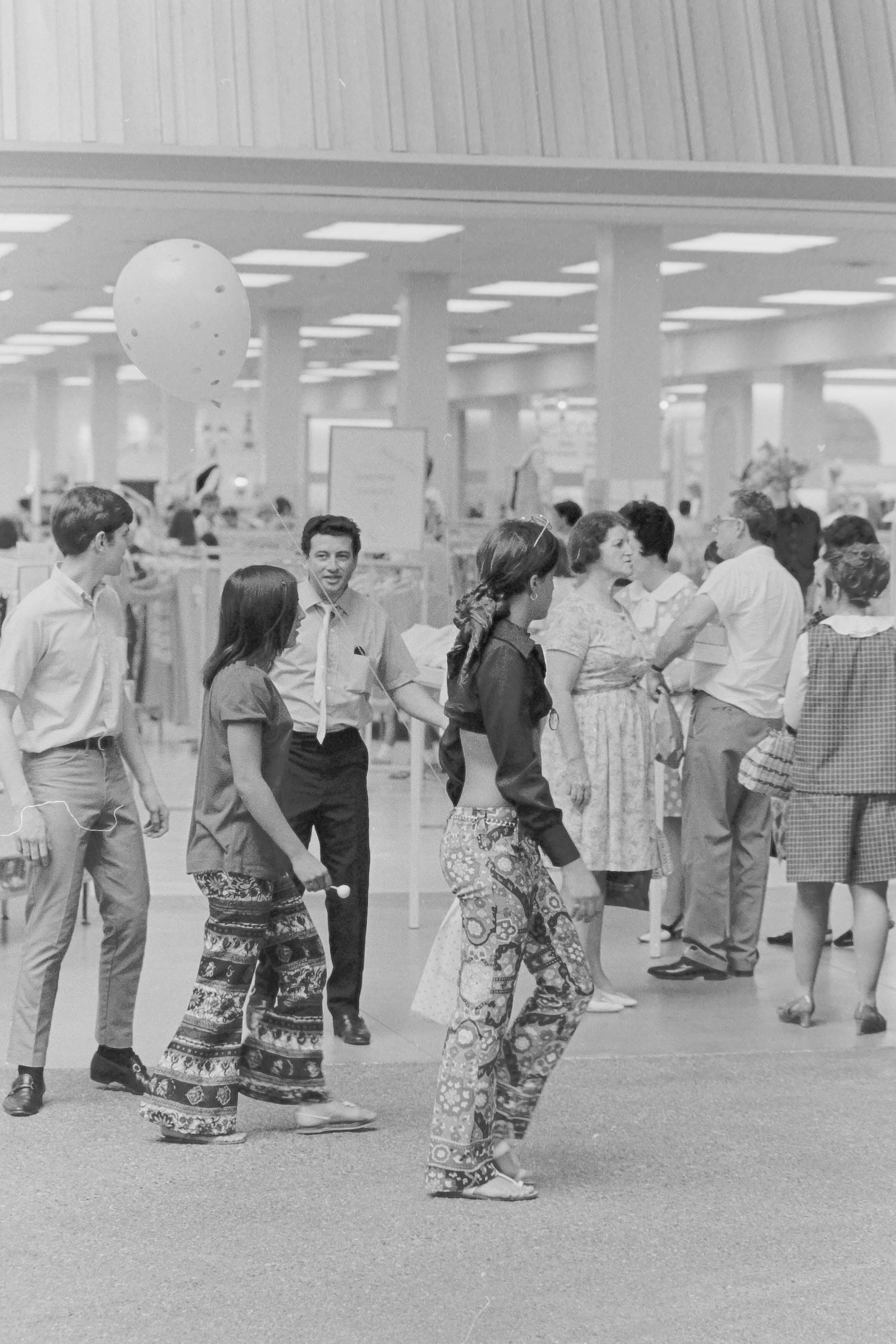 Shoe stores in store the boulevard mall