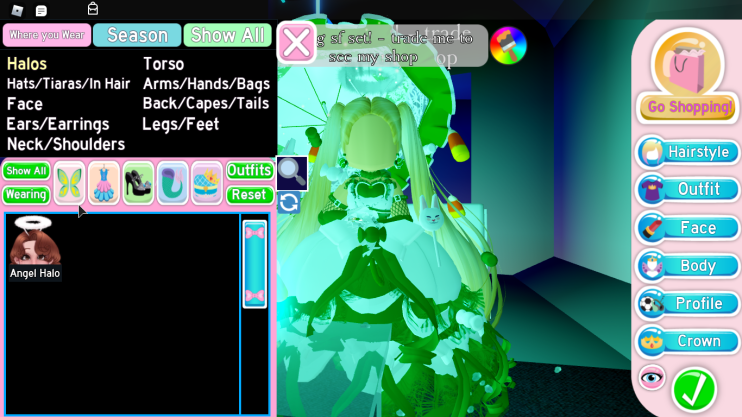 S0ARS_'s tweet photo. Trading all of this! including my diamonds.

#royalehigh #royalehightrading #royalehightrades #royalehighhalos #royalehighoffers #royalehighshop https://t.co/d8YPoinwkK