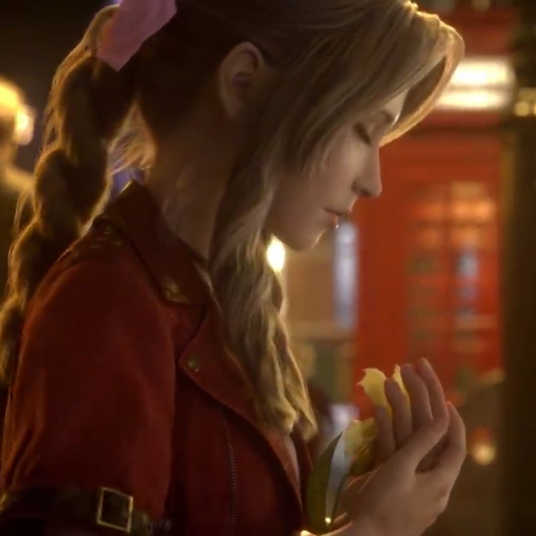 もぐり これ 枯れてる花が復活するんだよ まじすごいよこの演出