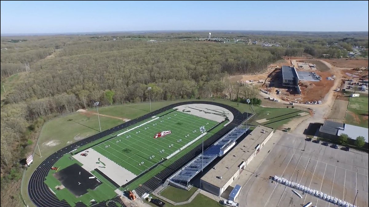 wolfiedwolf's tweet photo. After 27 yrs, Iโve watched our district build & expand for the benefit of our kids. Please vote yes on Prop RS. #ONEwiththePACK #PropRS #VoteApril6 https://t.co/zacSuT4KJA