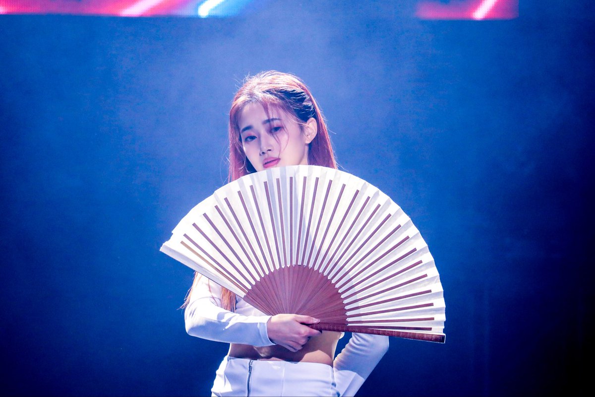 【🐯】
ZEROのカリスマお姉さん #テミ ✨
彼女の芸術作品のようなソロステージは今も忘れられないですよね‼️
また早く彼女の素敵なステージをライブで見れますように🙏

#KTIGERSZERO #KTZ #케타제로 #K타이거즈제로 #케이타이거즈제로 #taemi #태미 #태권도 #テコンドー #TAEKWONDO