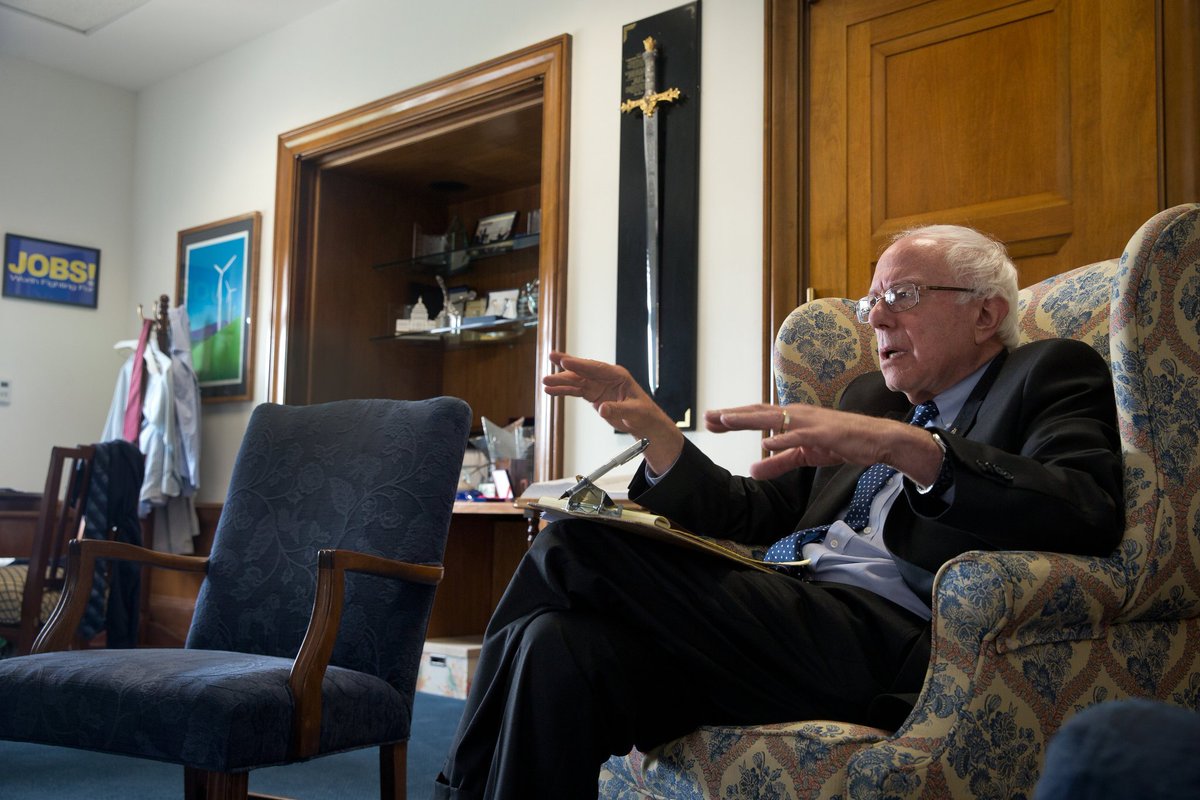 PopulismUpdates's tweet photo. You are now aware that Ross Perot gave Bernie Sanders a sword https://t.co/a8HB5UIUom