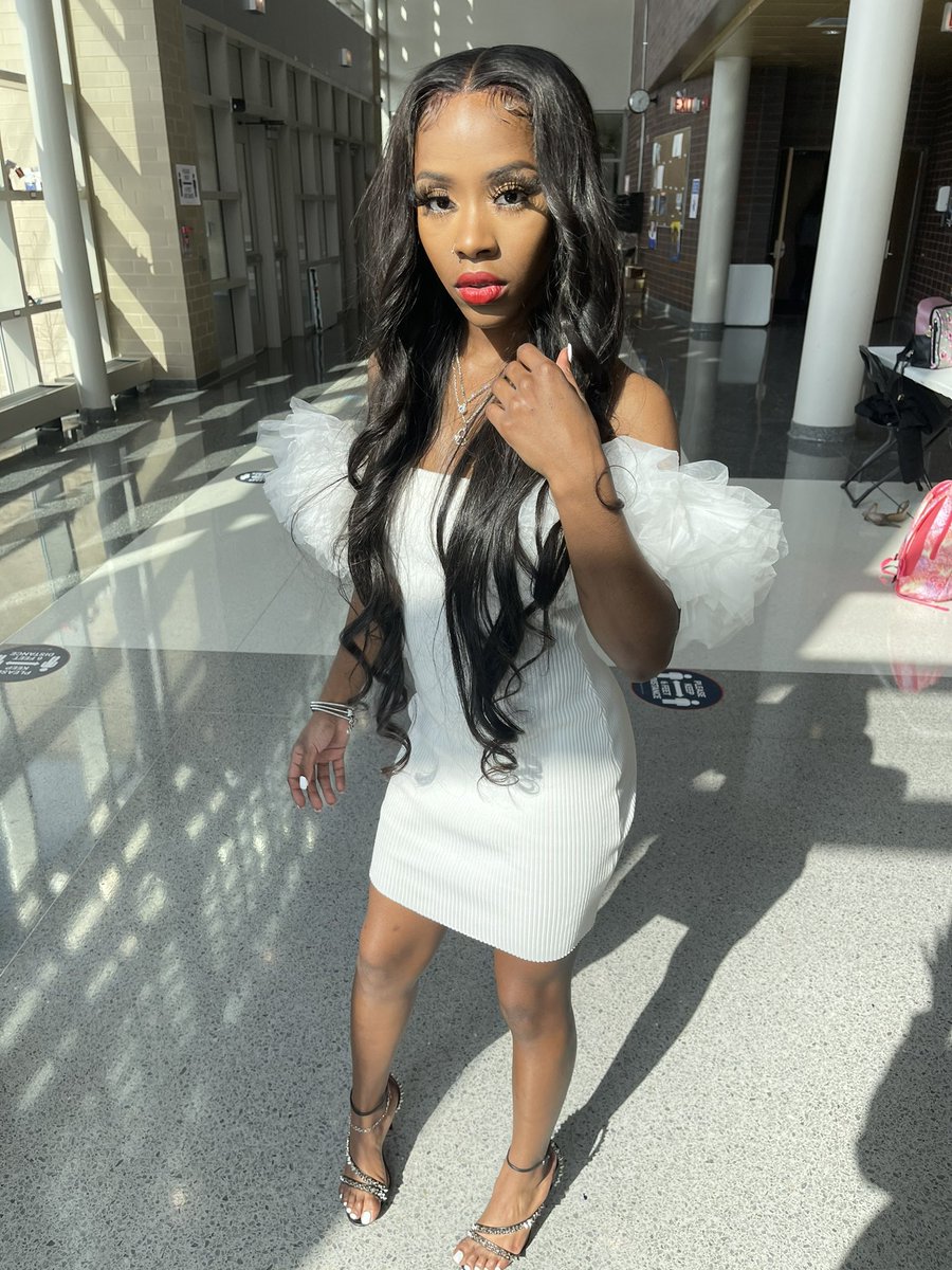 ce_mulaa's tweet photo. If I leave him, he’ll be looking for me in his next bih💋 https://t.co/sybfuiPF58