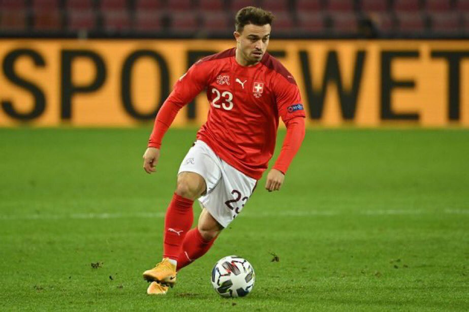 Footballogue's tweet photo. [#QualifCDM🏆] SUISSE🇨🇭 1-0 🇱🇹LITUANIE

⏱ FIN DU MATCH !

⚽️ Shaqiri

La Suisse est première de son groupe !

#SUILIT https://t.co/VBgg35k6QT