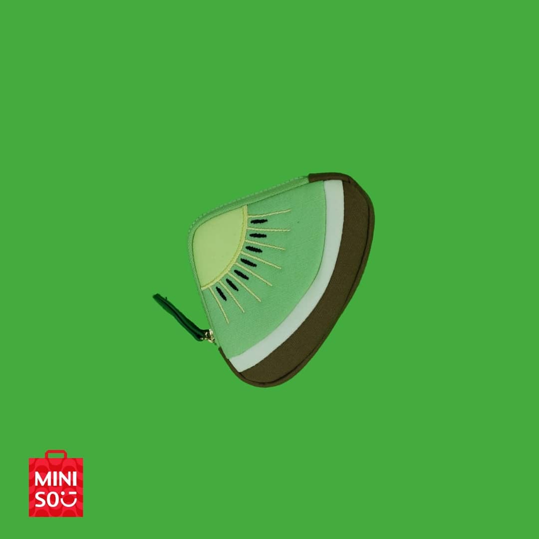 minisorio's tweet photo. Já conhecem nossos portas-moedas? São super fofos, divertidos e não dá pra ter um só!

Diz pra gente, você é #teamkiwi, #teamlimão, #teampitaia ou #querotodos?
#Gasol #boggie #laker https://t.co/CyuGeCZhTZ