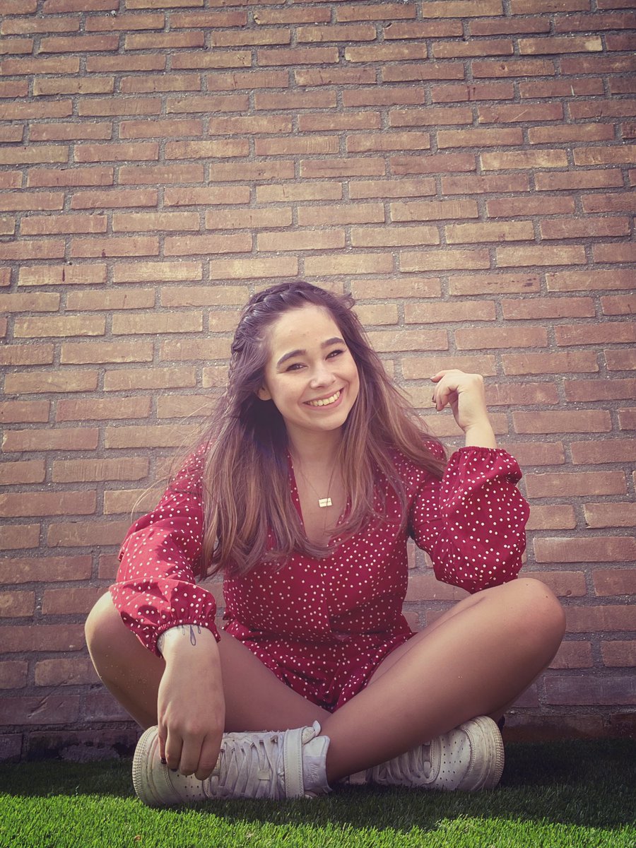 lorrrrsback's tweet photo. When things are difficult, smile by faith. Don’t wait until you feel better. https://t.co/FEvlgVLBDJ