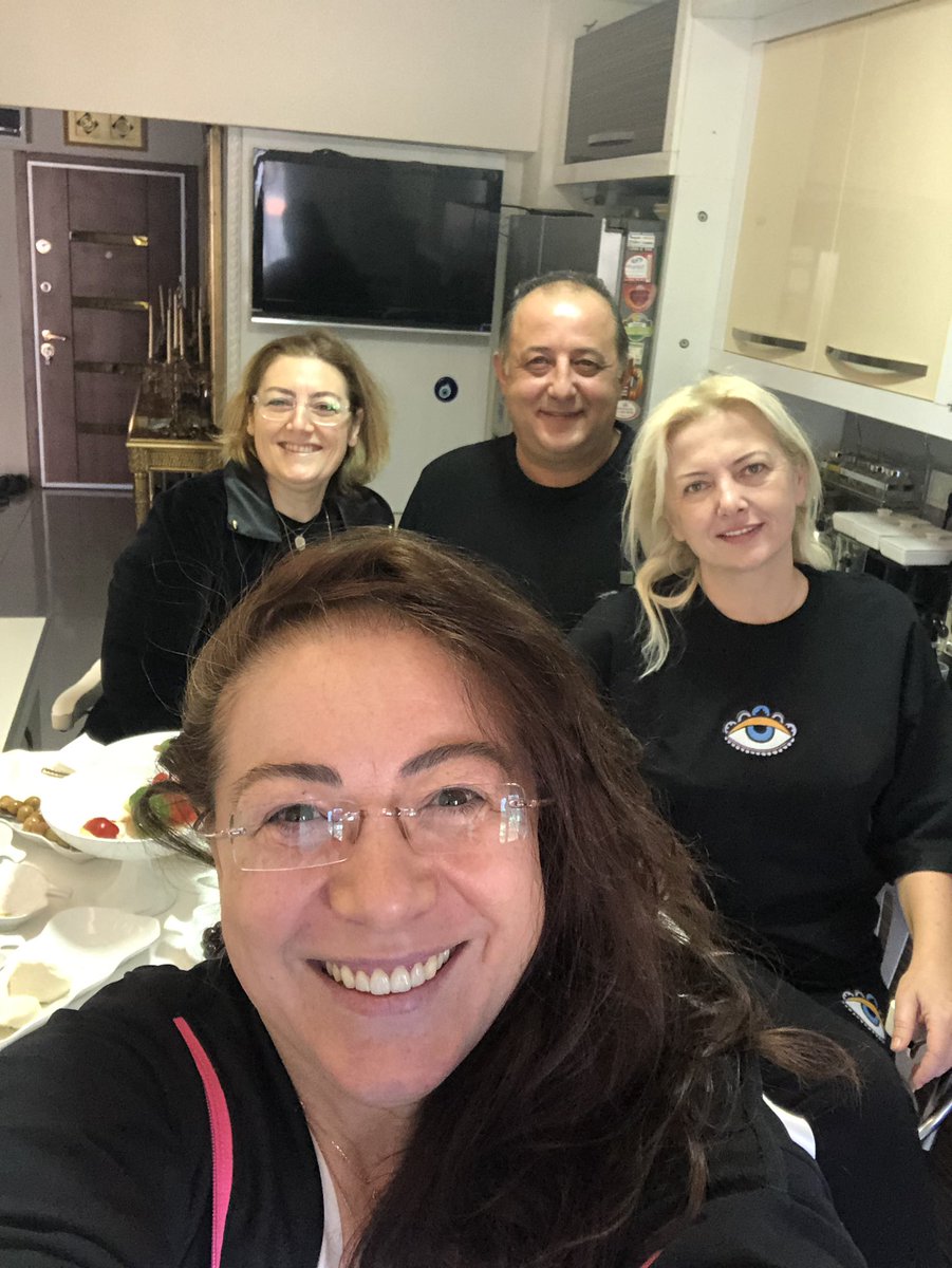 Kuzenlerin pazar buluşması.. 😍