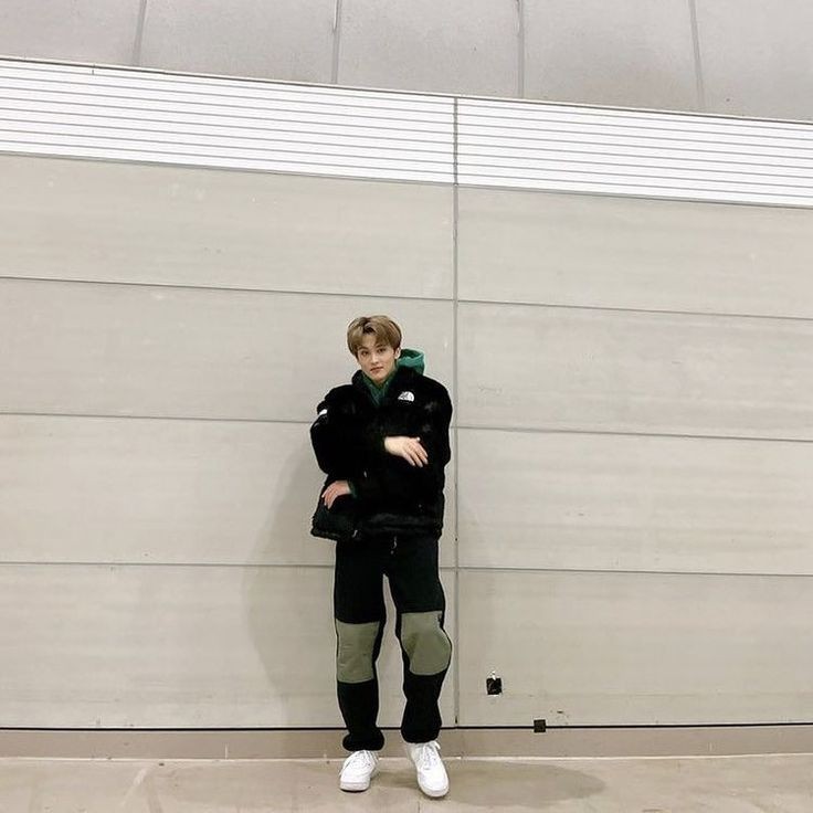 Edelcitoxxx's tweet photo. 1 guapo.
#EdelBonito #fakeland #roleplayeraccount https://t.co/uJX5kNh9GO