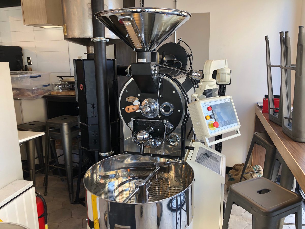 MTone123's tweet photo. With the amount of #coffee I drink each day, something like this would probably be a good investment. #lifeisgood #ladolcevita #lavitabella #lifeisbeautiful #lifeissweet #carpediem #Calgary @AggudoC https://t.co/j8Fc6vxbwE