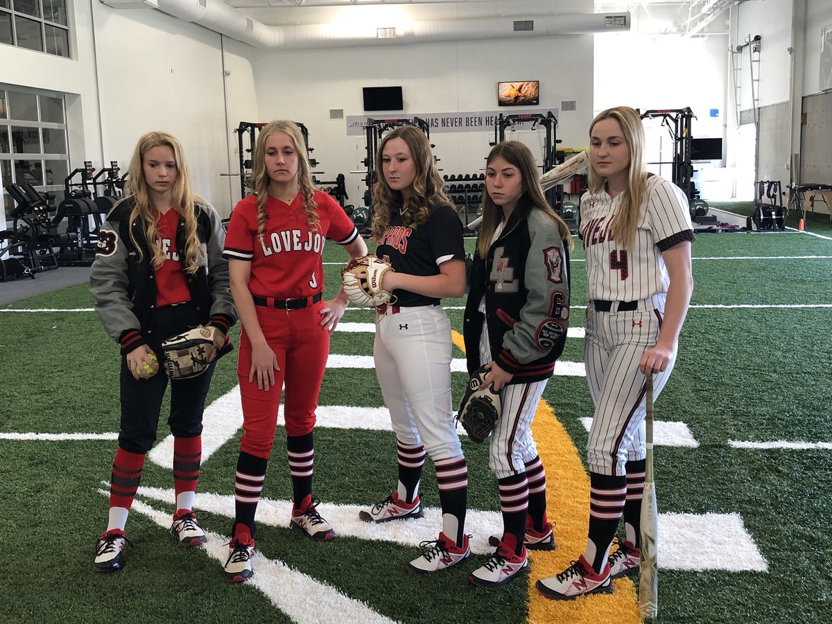 Lucas Lovejoy 🥎 <a href="/Whataburger/">Whataburger®</a> #whatasnap <a href="/Athlete_TH/">Athlete Training and Health</a>