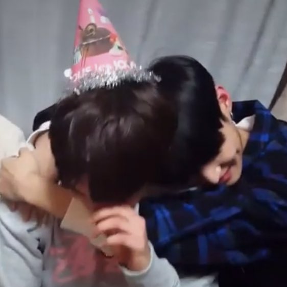 nahcyongs's tweet photo. 2016. 2019
2020. 2021
#CHAN #SEJUN #ChanJun https://t.co/dx15CN7hU4