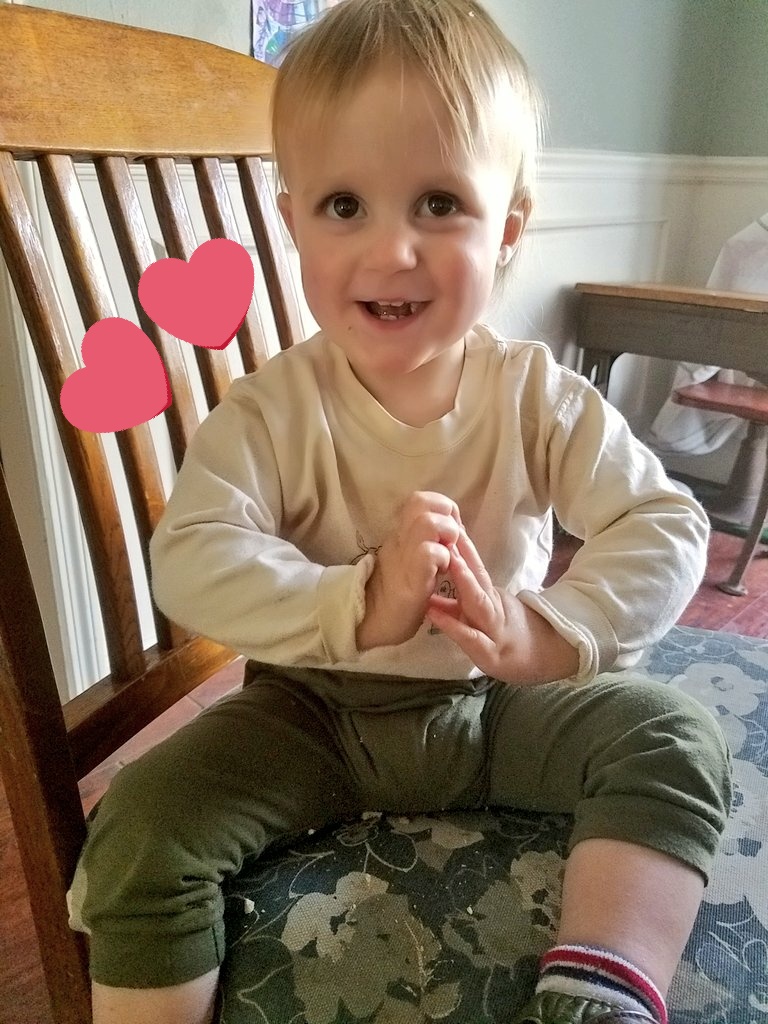 TeamMeinholz's tweet photo. C and A are battling the stomach flu. C finally eats some bagel, then rips it up and throws it on the floor. https://t.co/UmJbHDvDLg