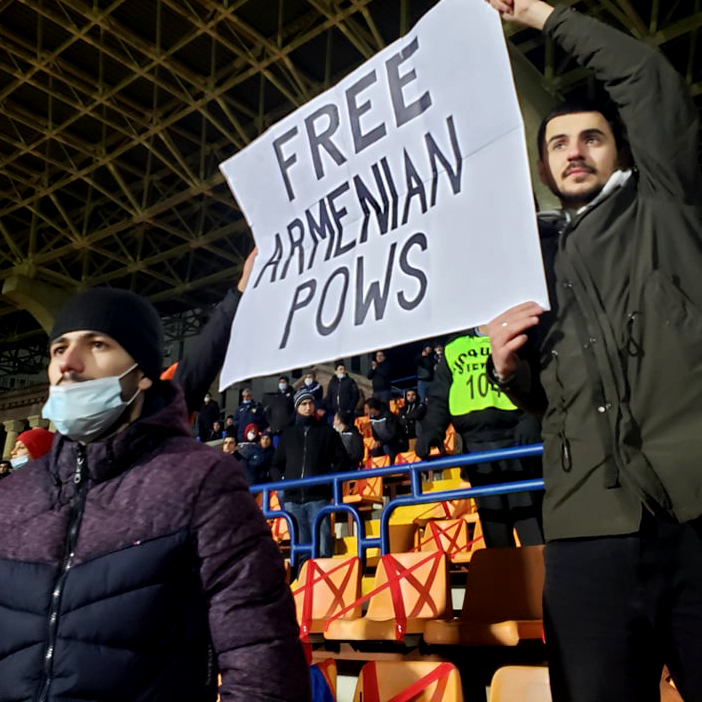 ANCA_DC's tweet photo. Today at the @FIFAWorldCup #Armenia vs #Iceland qualifier game: using every opportunity to call attention to #Azerbaijan's ongoing imprisonment of #Armenian POWs.

Urge @POTUS @JoeBiden / Congress to take action to take action: https://t.co/88vBepcQlr https://t.co/VsF4bfxiIZ