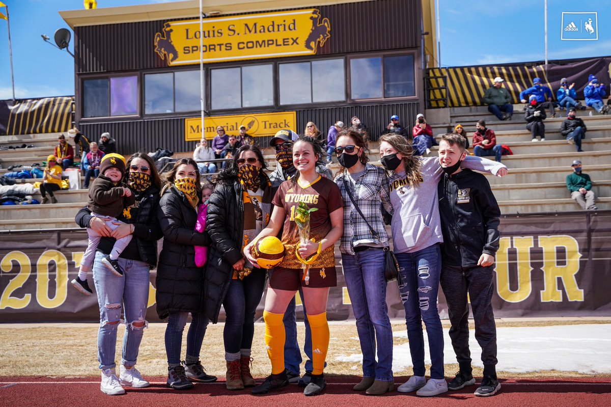 wyosoccer's tweet photo. The 🤠⚽️ senior day views. 
#OneWyoming #GoWyo https://t.co/hIiMLC3Ypu