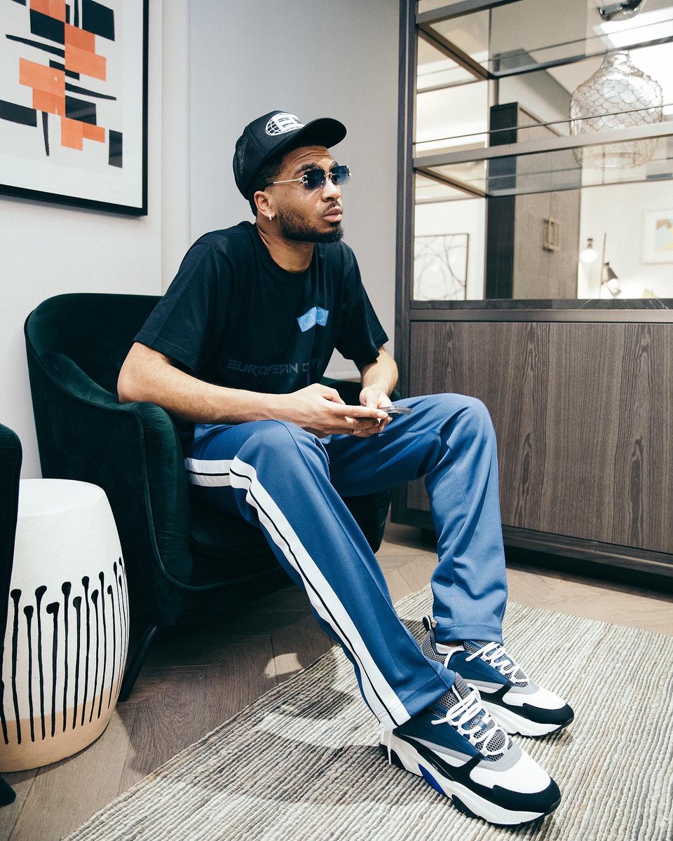 1kaiserrr's tweet image. 23 No Jordan🏀🇪🇺