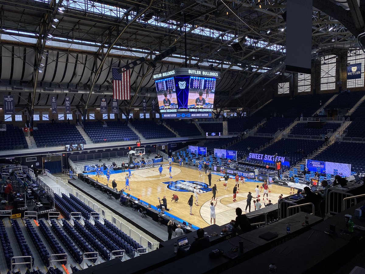 ***UCLA vs. Alabama GAME THREAD***

One hour until the Bruins and Crimson Tide tip off here in Hinkle Fieldhouse. Biggest test yet for UCLA.
