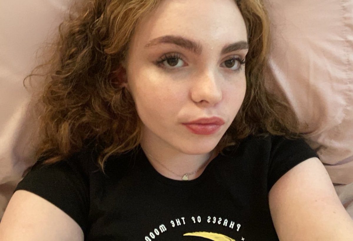 aIlmylovin's tweet photo. recycled selfies #selfiesforsof https://t.co/tfwXdJNI2b