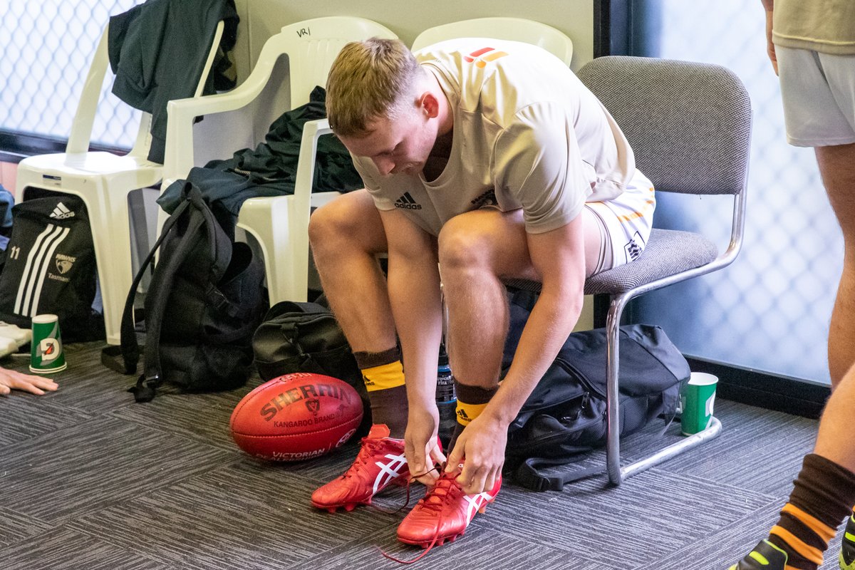KadekThatcher's tweet image. Richmond were too strong in @BoxHillHawks 4th practice match against them on Sunday morning. Though a lot of good signs for the season to come!
Full album of the match against @RichmondVFL now up on my Facebook Page
🔗 bit.ly/2QH04Zr