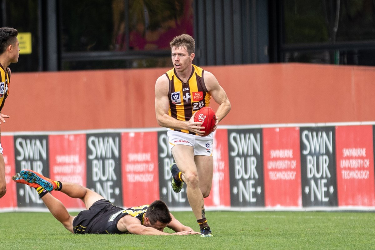 KadekThatcher's tweet image. Richmond were too strong in @BoxHillHawks 4th practice match against them on Sunday morning. Though a lot of good signs for the season to come!
Full album of the match against @RichmondVFL now up on my Facebook Page
🔗 bit.ly/2QH04Zr