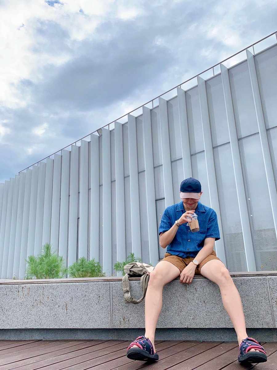 WJacielma's tweet photo. #bts #btsarmy #army #armybr #armynamjoon #armyrm #armykimnamjoon #kimnamjoon #kimnamjoonbts #rapmonster #rapmonsterbts #rm #rmbts #namjoon #namjoonbts https://t.co/ajSype4uwP