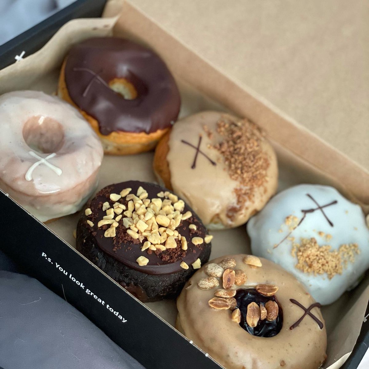 DonnaCoops's tweet photo. No such thing as too many treats. #special   #crosstowndoughnuts https://t.co/FgNuzzAEbm