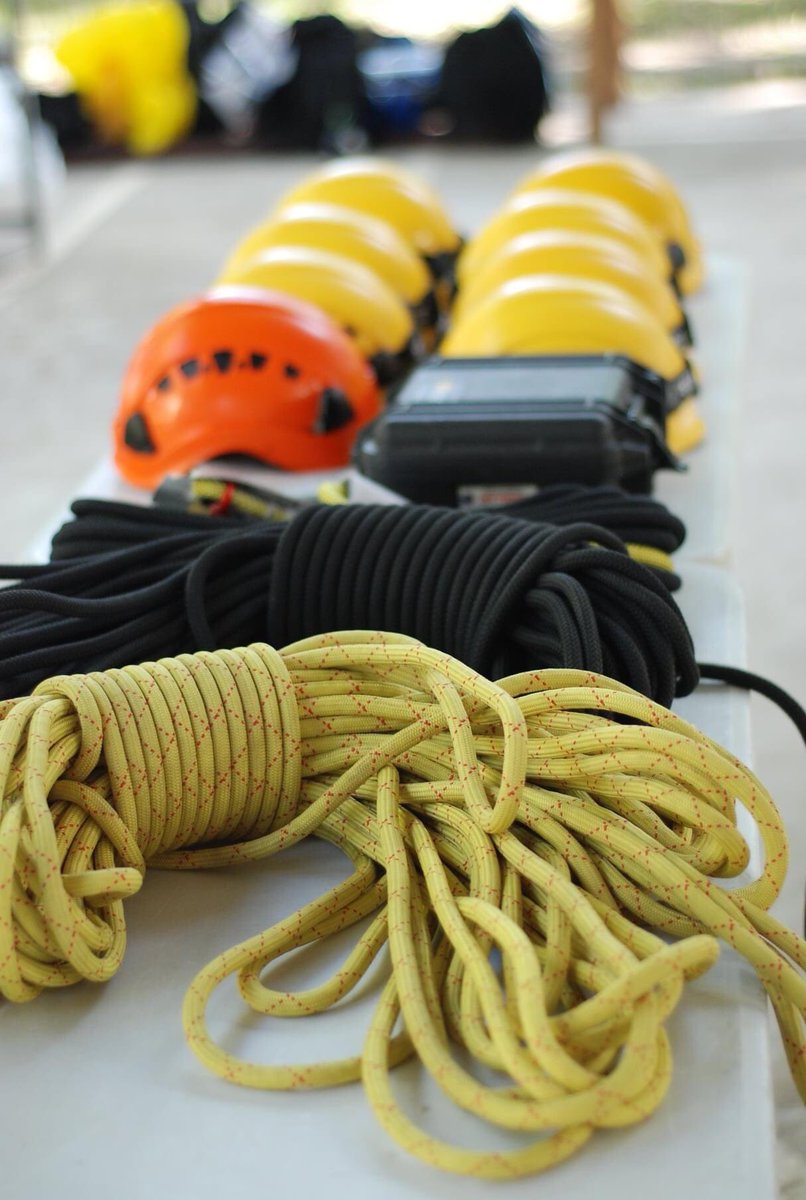 BCERTOfficial's tweet photo. We are honored to be trained by the team leader of Professional Access Consultancy-Cebu on the basics of rope rescue. The RR1 is a training process which aims to identify personnel and create an adversary for both units. #roperescuetraining1#masterthebasics#forhumanityandcountry https://t.co/iQbOTxcSMW