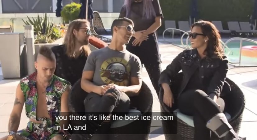 JinJackJoeDNCE's tweet photo. #TrueTweets "A reminder that Joe did not tour with Demi He was not aware that she was feeling mistreated and put on food restrictions He even offers to take her out for icecream" Poolside LIVE with Demi Lovato and DNCE - September 22, 2016 https://t.co/H8sKZms4hL via @YouTube https://t.co/E0Yi4JlZZY