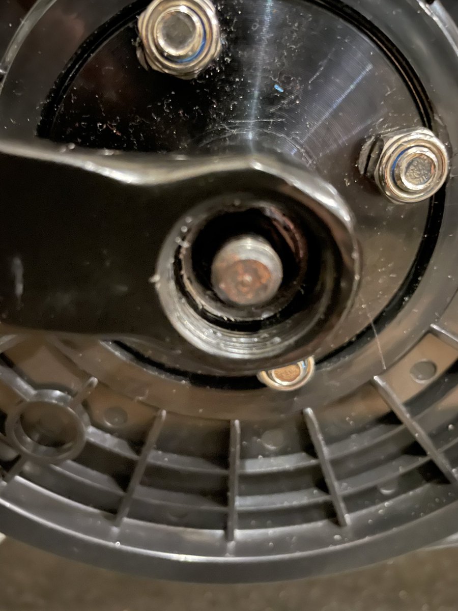 basharatw's tweet photo. Excellent service from the experts. Replaced the right crank and made the threads deep to hold/stabilize the pedals. #Bikes #bike #velofix the bike experts. Bike 🚴 🚲 https://t.co/YVL9OfmU6x