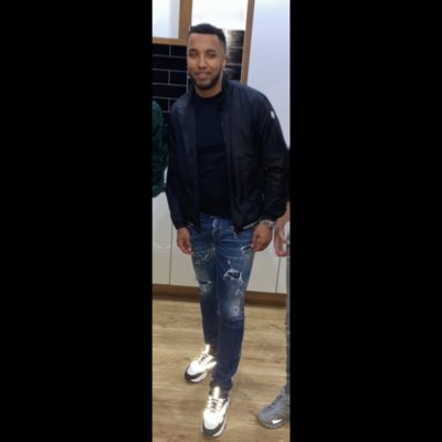 RJRJRJ101010's tweet photo. #NewProfilePic https://t.co/TvzBq5TQyt