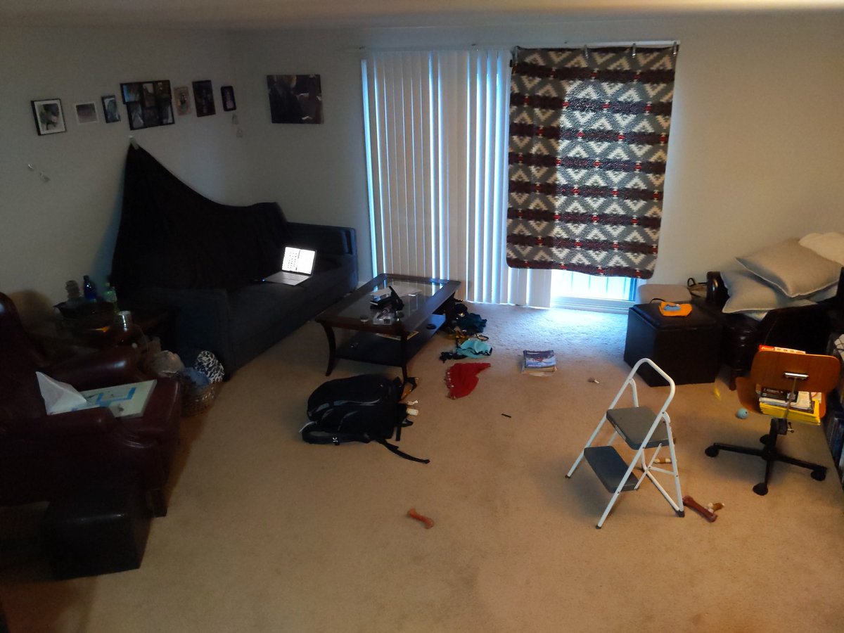 Bethanie_Ryan's tweet photo. The aftermath of a shoot....🌪️😳

#behindthescenes #photography #workingfromhome #NewhouseMVJ #NewhouseMilitary https://t.co/ewyzkxamBm