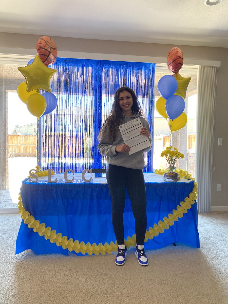 Official💙🐻💛