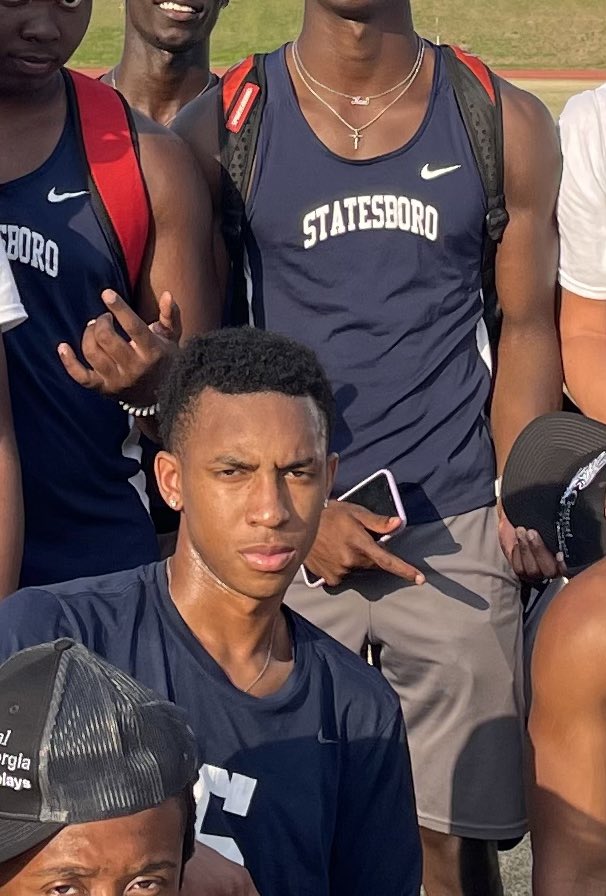 Statesboro_TF's tweet photo. New PR Alert: Mid-Distance Work Horse! @robertsnycorian 400m ( 53.39 )
#SmoothRunner https://t.co/cDeCc6AS6o