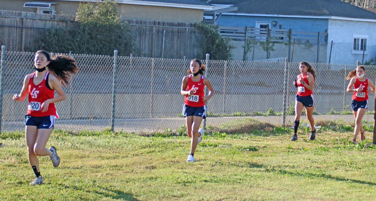 LaSalleLancers's tweet image. Congratulations to the girls cross country team for being crowned the 2021 (Spring) Camino Real League Champions after their 21-37 win over St. Anthony on Saturday!  Great job Lancers!! @SGVNSports @James_Escarcega  @LaSallePas