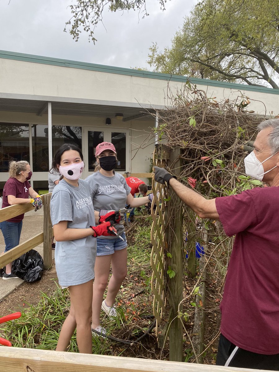 Aggies For Limbs tweet media