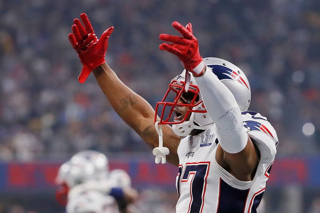 PFF's tweet photo. J.C. Jackson: 11 INTs on throws 20+ yards since 2018

Most in the NFL 🔒 https://t.co/ldWfRd04Cy