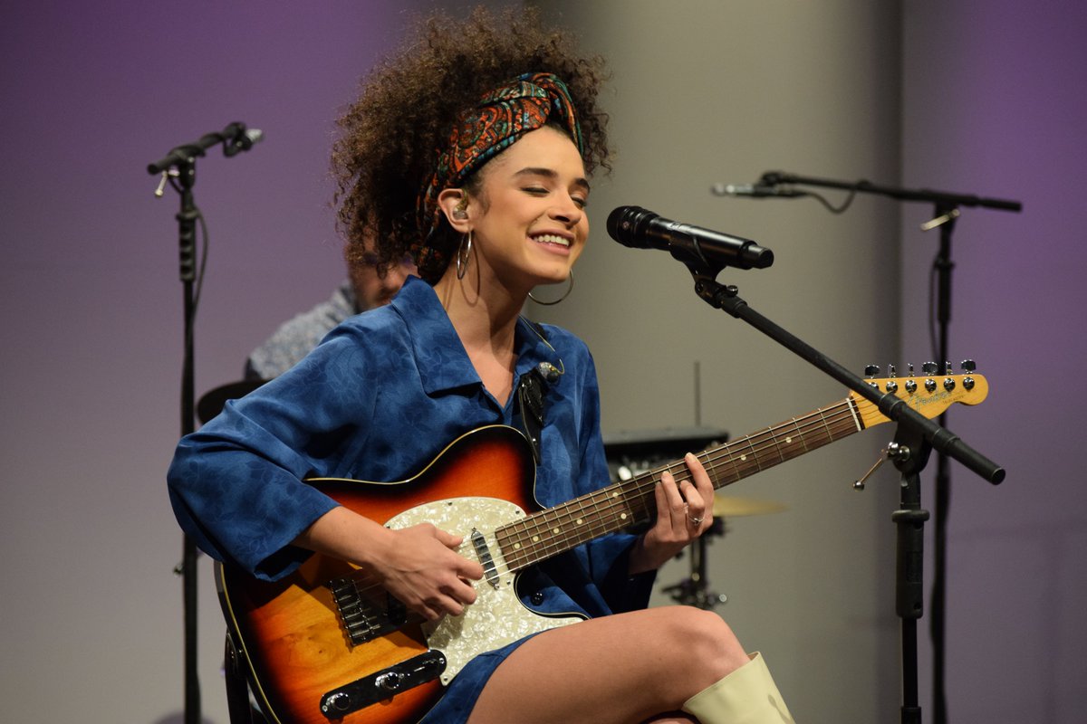 ¡Todavía seguimos comentando el gran concierto que tuvimos ayer en Once Digital con <a href="/alaide___/">Alaíde</a> desde el estudio de #ATono! ❤️ Si quieres volver a verlo, aquí te lo dejamos 🤗 bit.ly/3u6Nj9f 

#ElOnceEsDigital