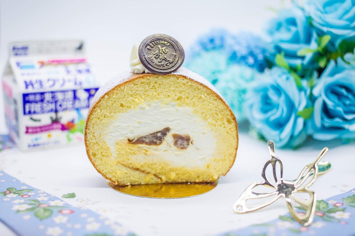 goed_emorgen's tweet photo. 手作りキャラメルりんごのロールケーキ。
#ロールケーキ #りんご #キャラメル #ケーキ作り #お菓子作り好きな人と繋がりたい #お菓子作り #スイーツ #dessert #sweets #sweetsphoto #foodphotography #rollake #caramel https://t.co/xl0iciIsa3