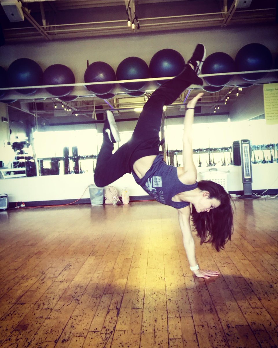 tapntoedance's tweet photo. Ready for Hip Hop! https://t.co/BBJr3pp4o1