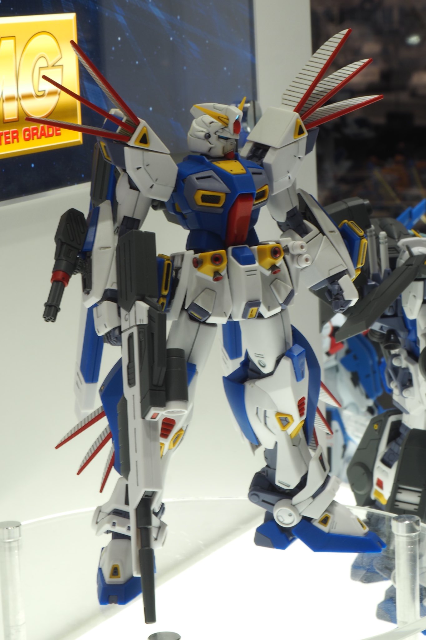 よっくん Mg ガンダムf90用ミッションパック Rタイプ Vタイプ 先日の秋葉原駅展示に続き ガンダムベース東京でも展示されていました G F90ff F90ff F90 T Co Pgh3vdwly8 Twitter