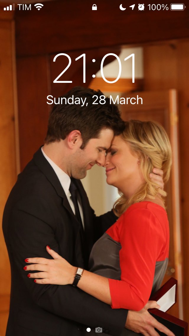 evansdotmandy's tweet photo. You’re marrying your lockscreen, who/what is it? https://t.co/yFUW1OJrnj