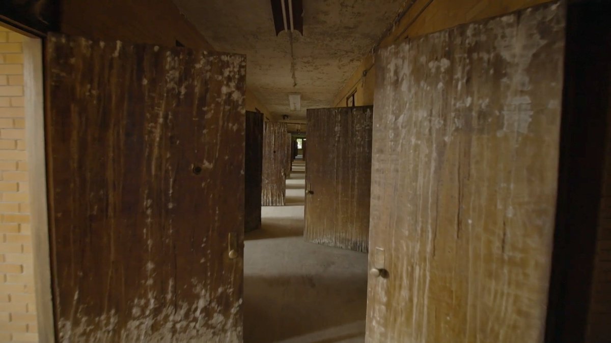 viverswong's tweet photo. I started “Mysteries of the Abandoned” (Discovery channel) thinking I can space out on some drosscape porn. But it’s sensationalized reality television disguised as archaeology of the abandoned, which I didn’t think was possible for landscape/architecture. https://t.co/VUXXvJOY7X