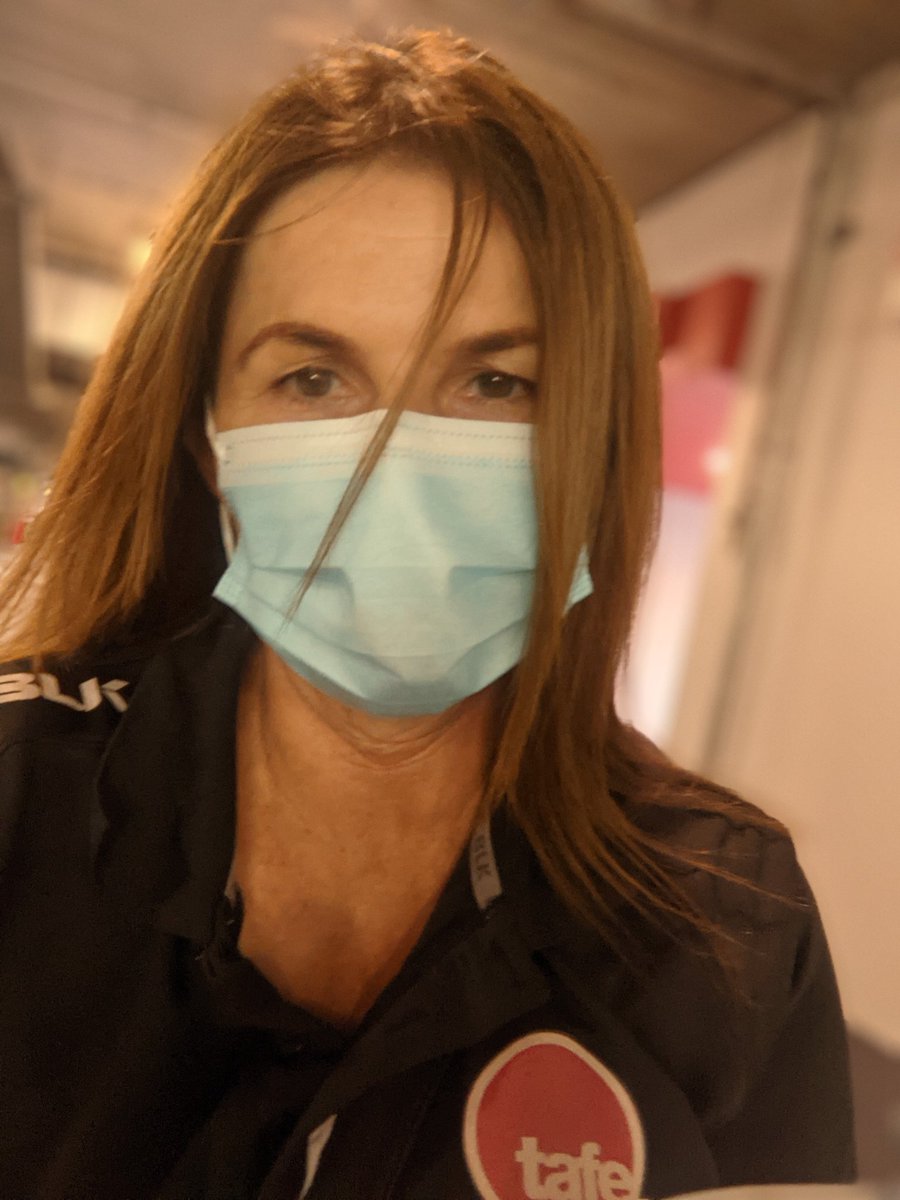 LeapingFences's tweet photo. Back into lockdown in Brisbane this afternoon.
Just sent younger son to buy milk and clothes washing powder.
Hope he gets chocolate!
#MaskTime https://t.co/KdMBxRnI8o