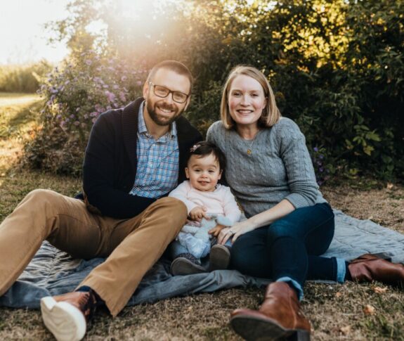 "We are a fun-loving, active, and family-oriented couple hoping to grow our family through adoption again." Brad &amp; Kristie, canadaadopts.com/profiles/brad-… #hopetoadopt #hopingtoadopt #openadoption