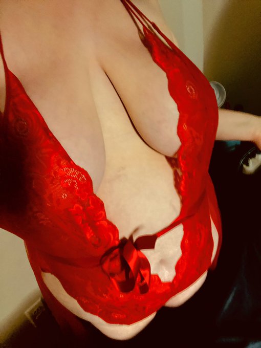 I see red, make my ass match the color. #redlingerie #fatass #doggystyle #spanking https://t.co/5SD3<a href="/tag/redlingerie"class="tags">#redlingerie</a><a href="/tag/fatass"class="tags"><span>#fatass</span></a><a href="/tag/doggystyle"class="tags"><span>#doggystyle</span></a><a href="/tag/spanking"class="tags"><span>#spanking</span></a>