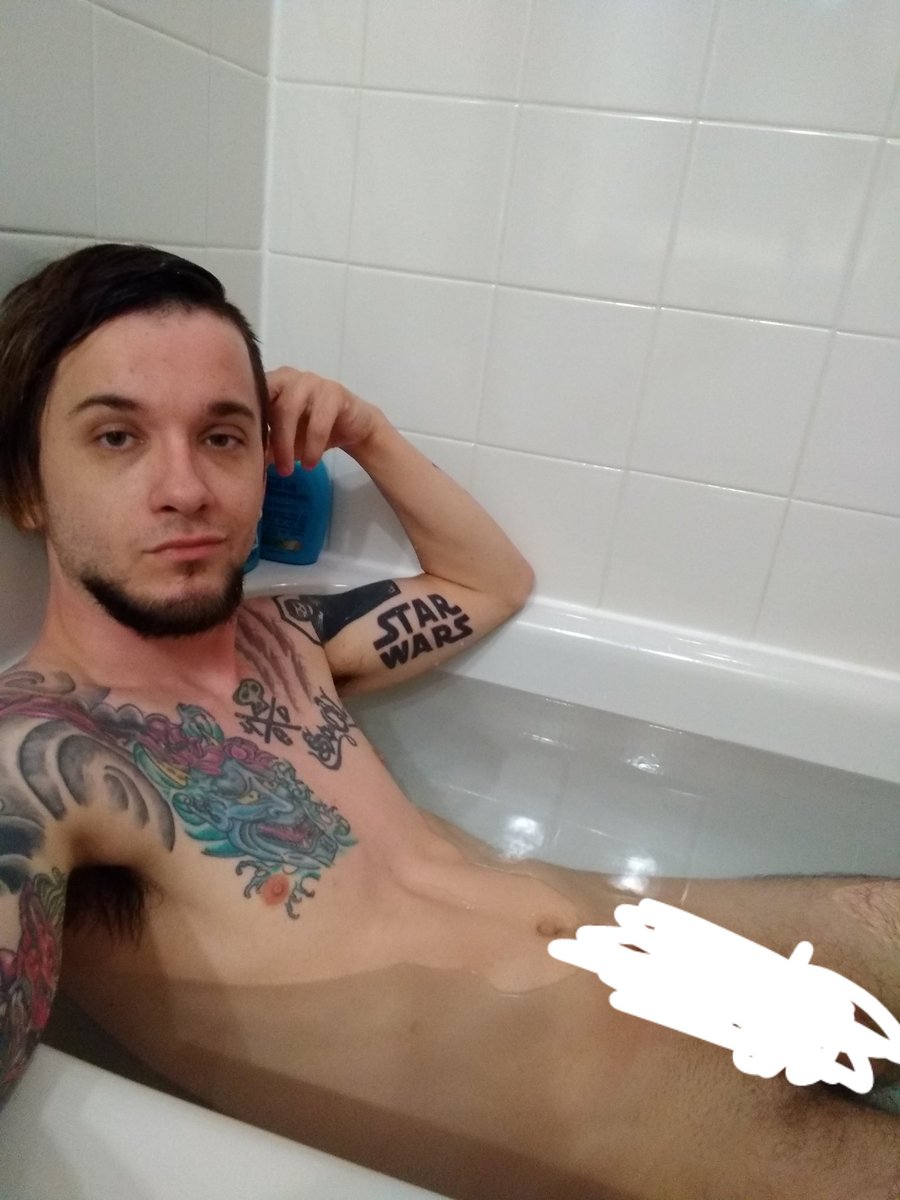 InkedDom's tweet photo. You subs want the uncensored pic? Message me and we can work something out 😈
#financialdominaton #findom #cashmaster #cashsub #cashfag #cashcow #financialmaster https://t.co/dHmiJLunzX