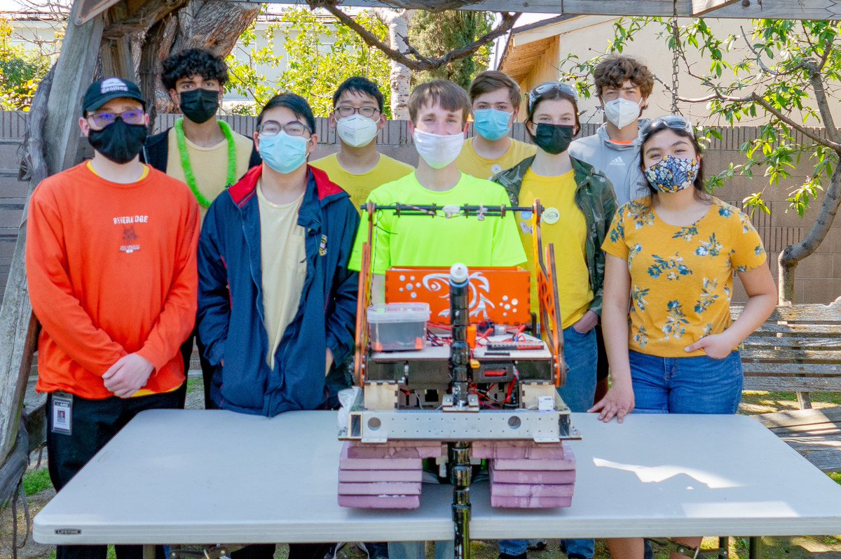 FRC4415's tweet photo. Congratulations to the winning team, Ocular Rift from Poly!!! As well we’d like to thank all of our team for participating along with our volunteers who helped put together this great event. Lastly we’d like to thank you all for supporting us and making an EPIC season. https://t.co/kuKngWUKIK