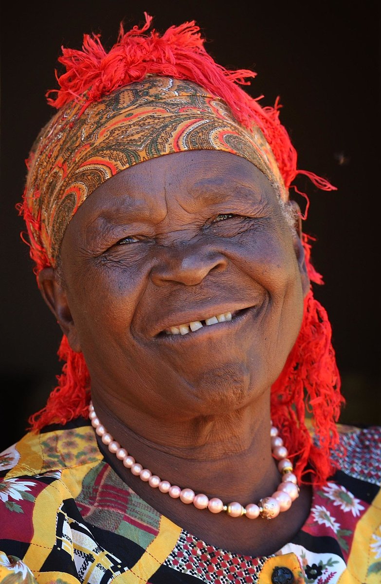 freshimusic's tweet photo. Barrack Obama's grandmother, Mama Sarah Obama, dies
Mama Sarah died on Monday at the Jaramogi Oginga Odinga Hospital in Kisumu
Rest in PEACE MAMA SARAH OBAMA.
😭😭😭😭 https://t.co/dVD9owe6hm